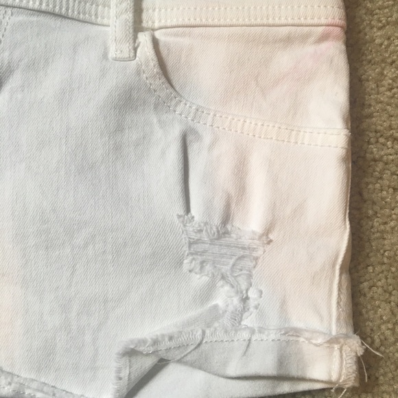 COPY - HOLLISTER LOW RISE DENIM SHORT SHORT SZ 3 or SZ 26 Y2K! - Picture 10 of 10